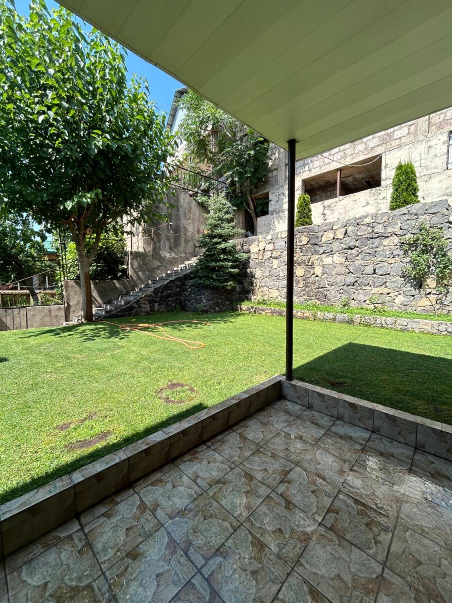 יירבאן Holiday Home On Aygestan 11 מראה חיצוני תמונה
