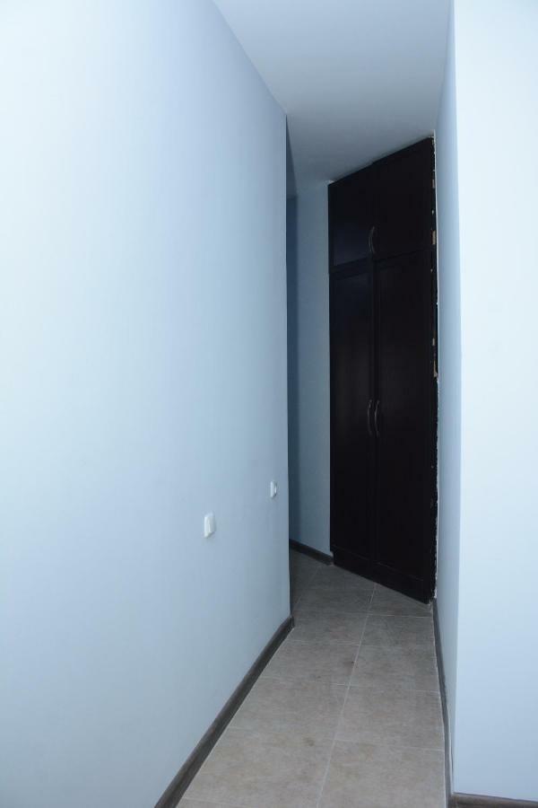 יירבאן Holiday Home On Aygestan 11 מראה חיצוני תמונה
