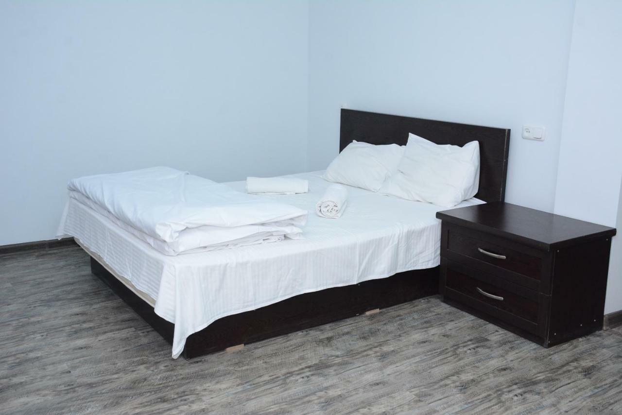 יירבאן Holiday Home On Aygestan 11 מראה חיצוני תמונה